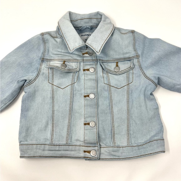 Old Navy Light Wash Trucker Denim Jean Jacket Size 4T - Picture 5 of 8